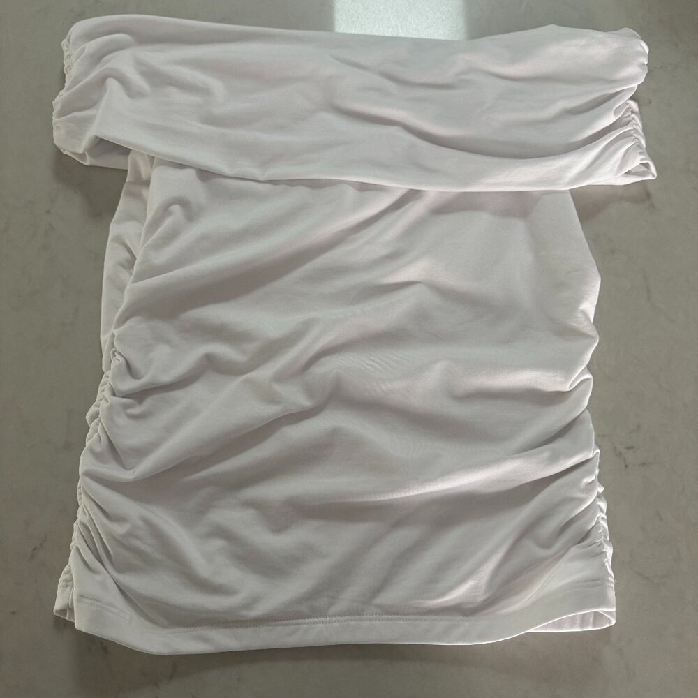 Abercrombie off the shoulder top size M